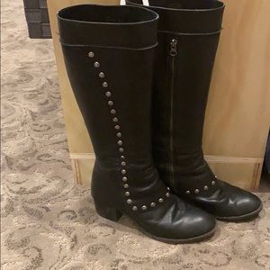 Beautiful black boots